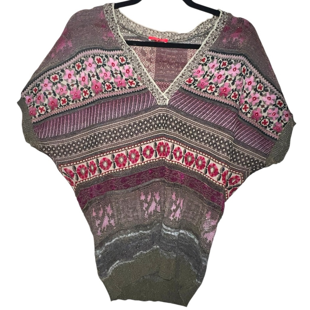 𝐂𝐇𝐀𝐂𝐎𝐊 | WOOL BLEND FLORAL PATCHWORK TOP - Picture 4 of 11